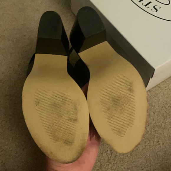 Steve Madden - BOAA Black Chunky Heel - Picture 5 of 5